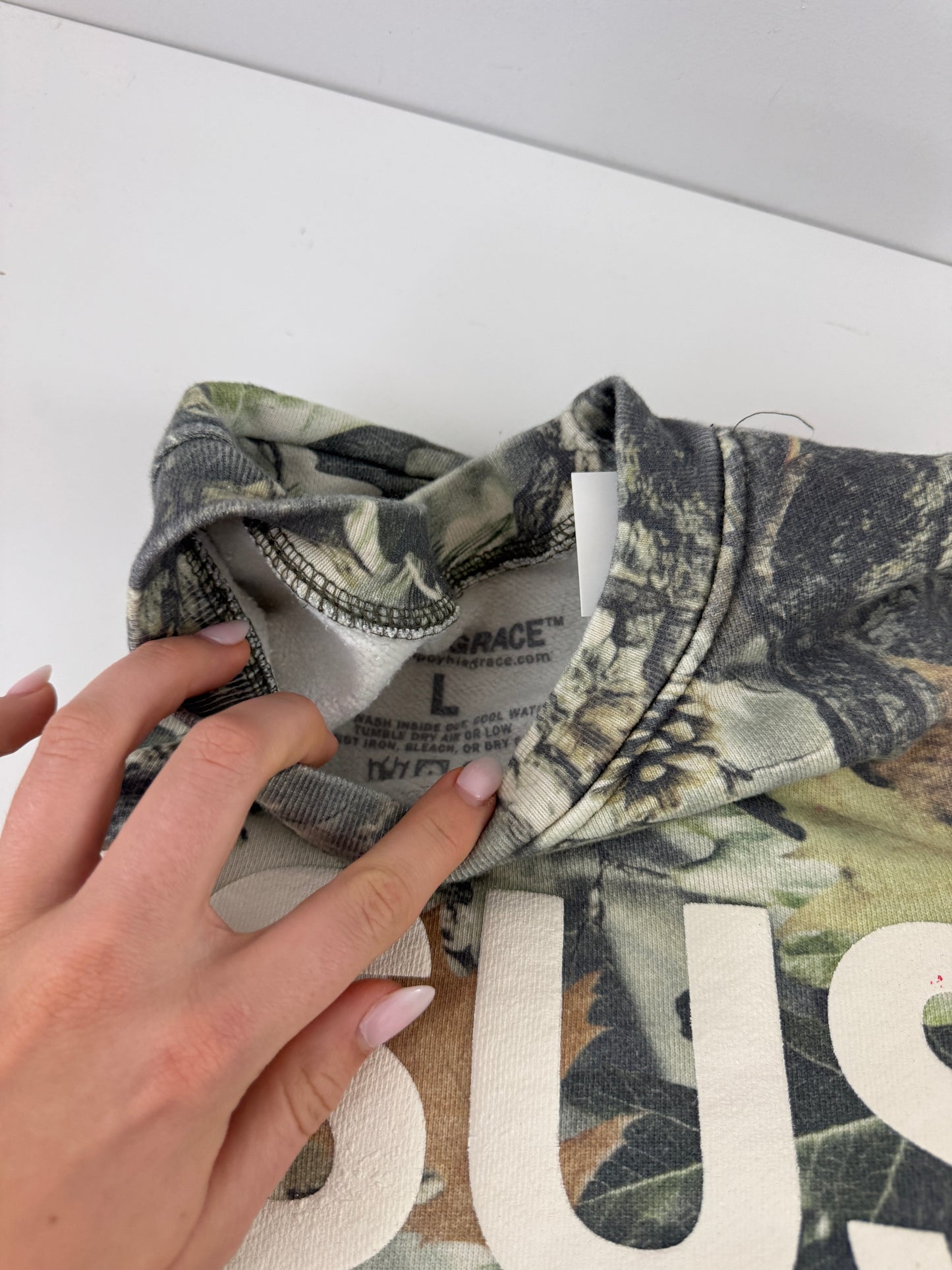OOPS! Vintage Camo JLY Pullover - Large