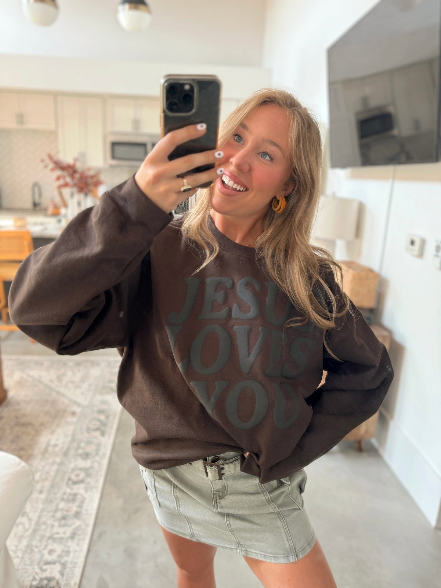 Chocolate JLY Pullover