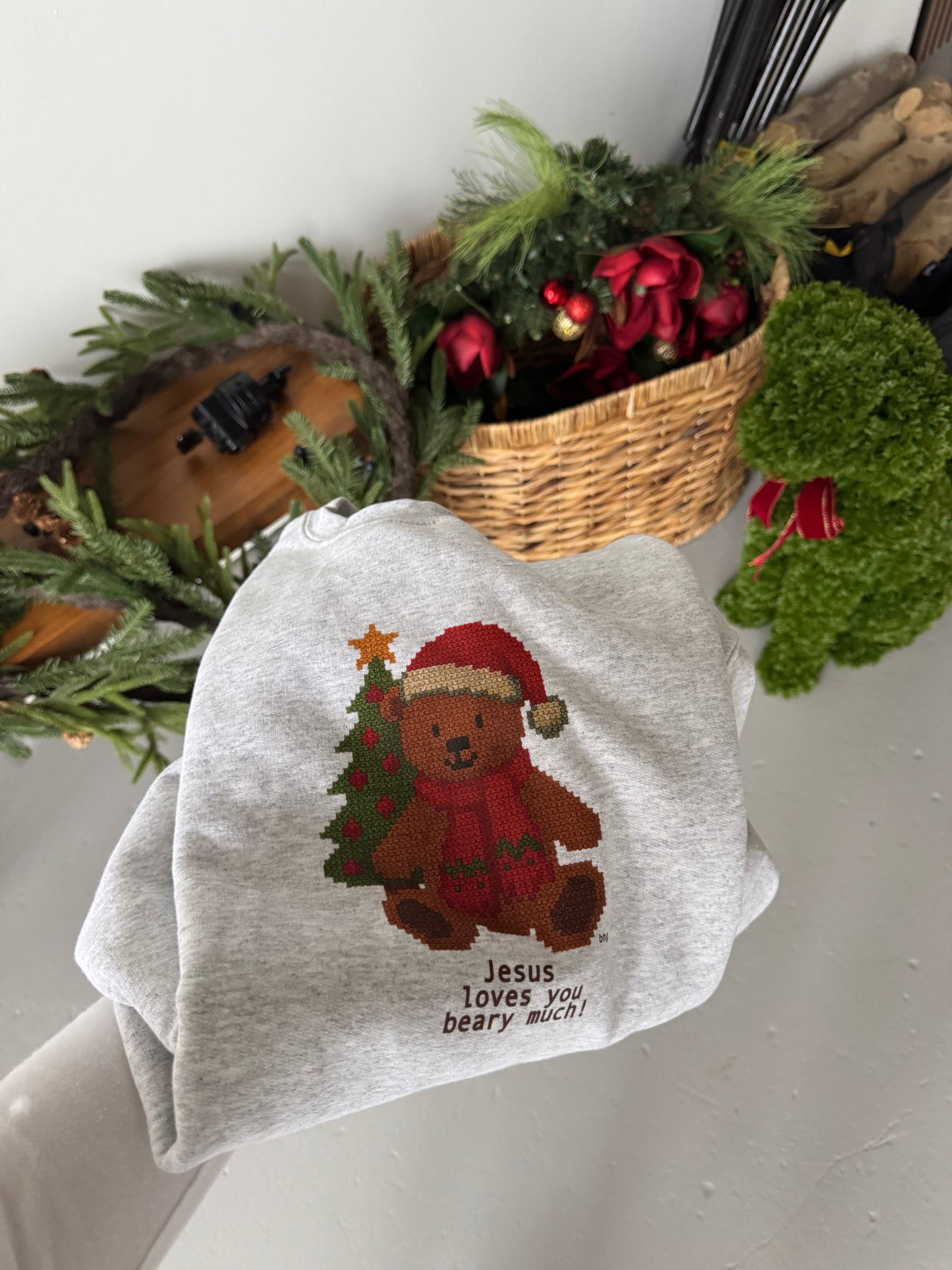 Vintage Christmas Teddy Bear Pullover