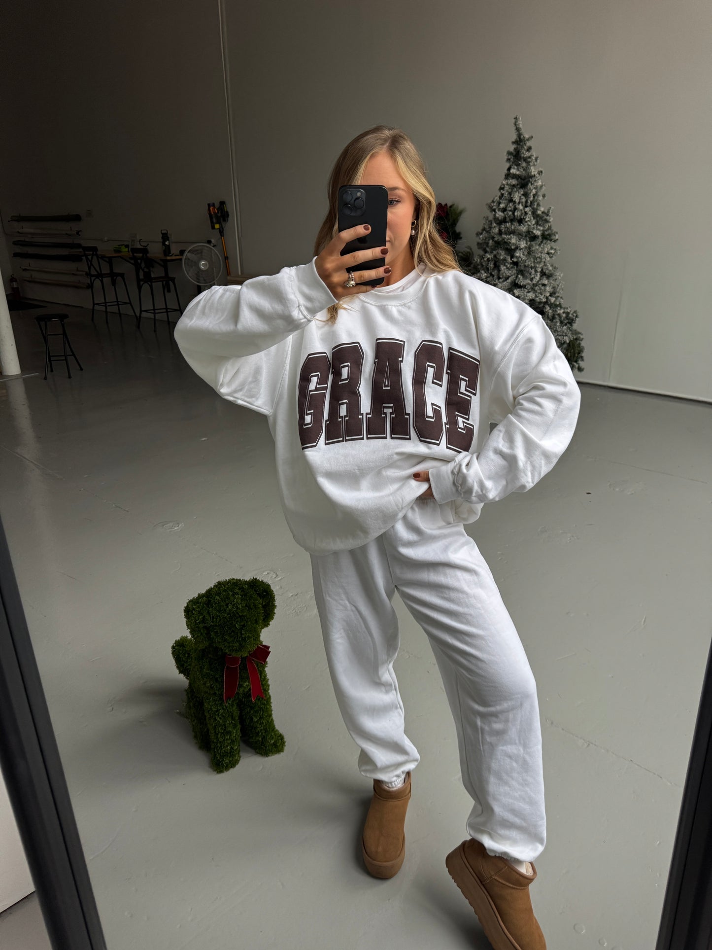 GRACE Oversized Print Pullover - Chocolate Brown