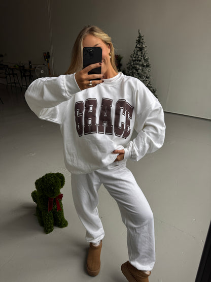 GRACE Oversized Print Pullover - Chocolate Brown