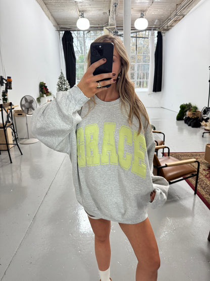 GRACE Oversized Print Pullover - Lemon Lime