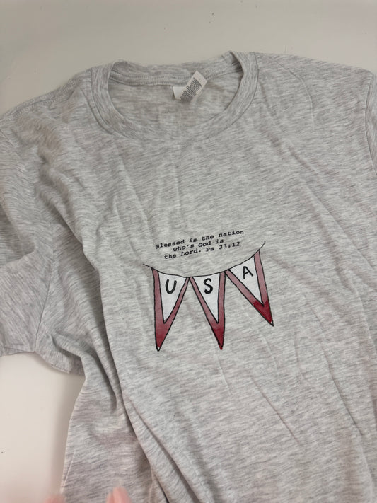 OOPS! Psalm 33:12 Bunting Doodle Tee - L