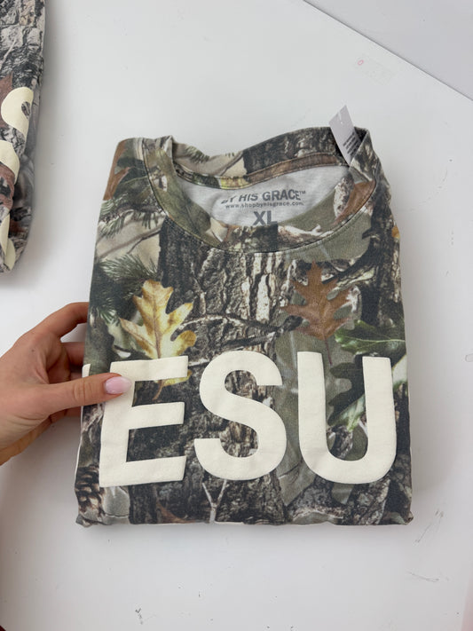 OOPS! Vintage Camo JLY Tee - XL
