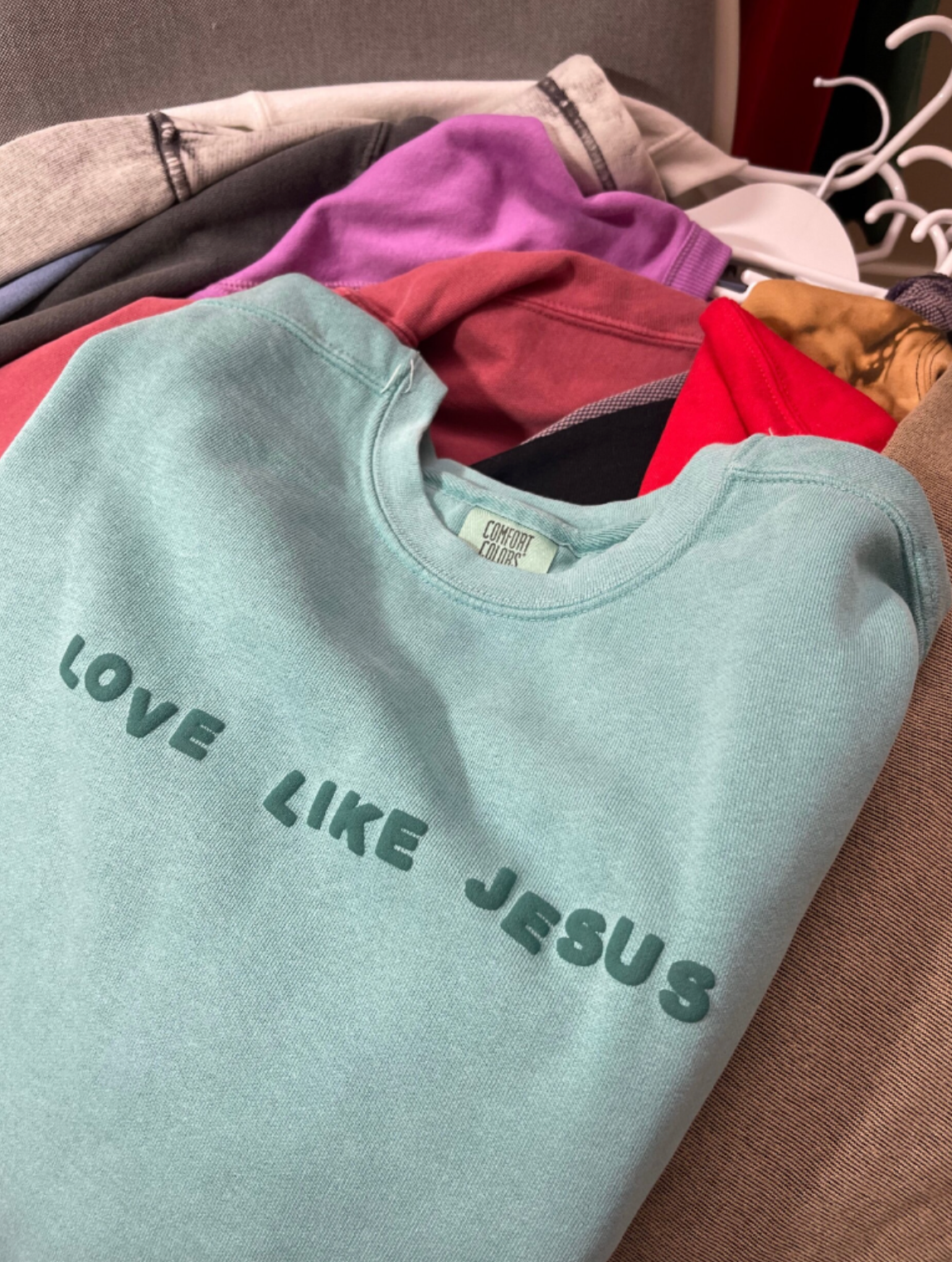 Love Like Jesus Comfort Colors Pullover - Seafoam